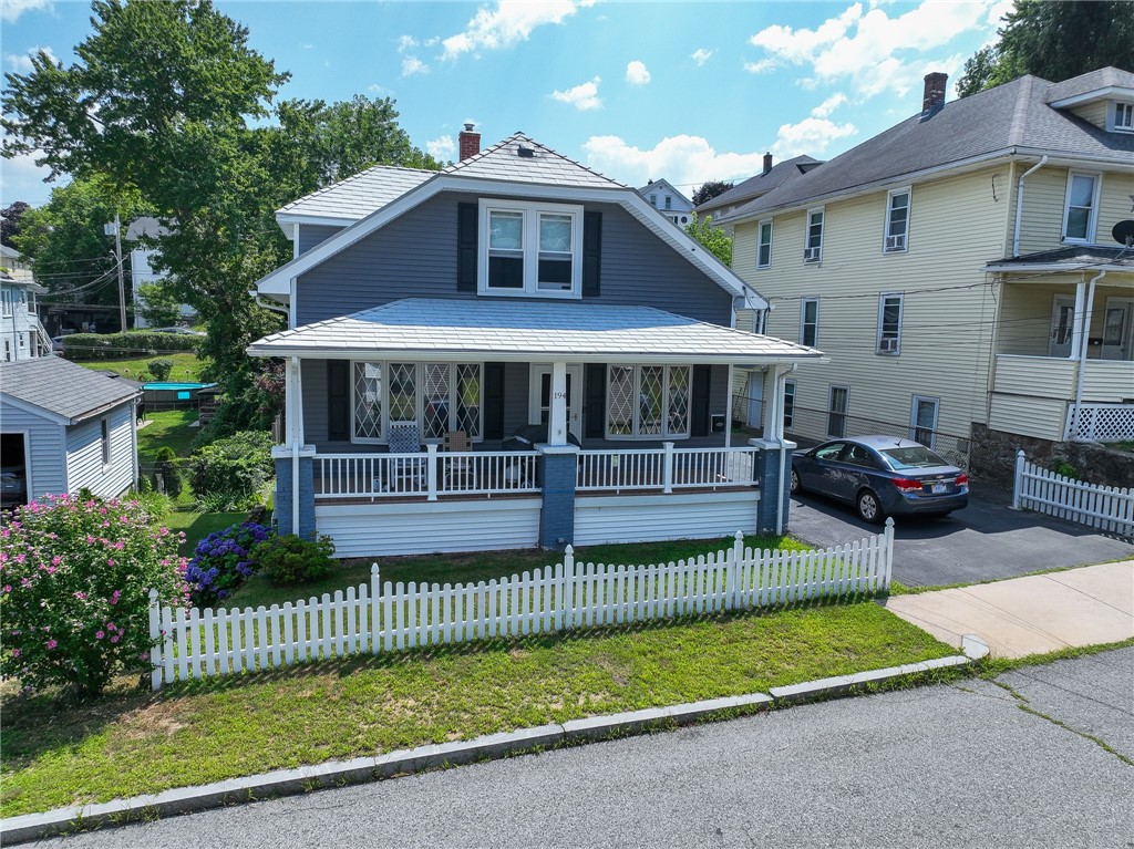 194 Ward Street Woonsocket, RI 02895 - Photo 2 of 24