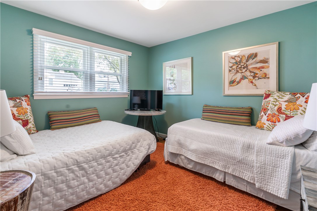 5 O Donnell Road Middletown, RI 02842 - Photo 15 of 25