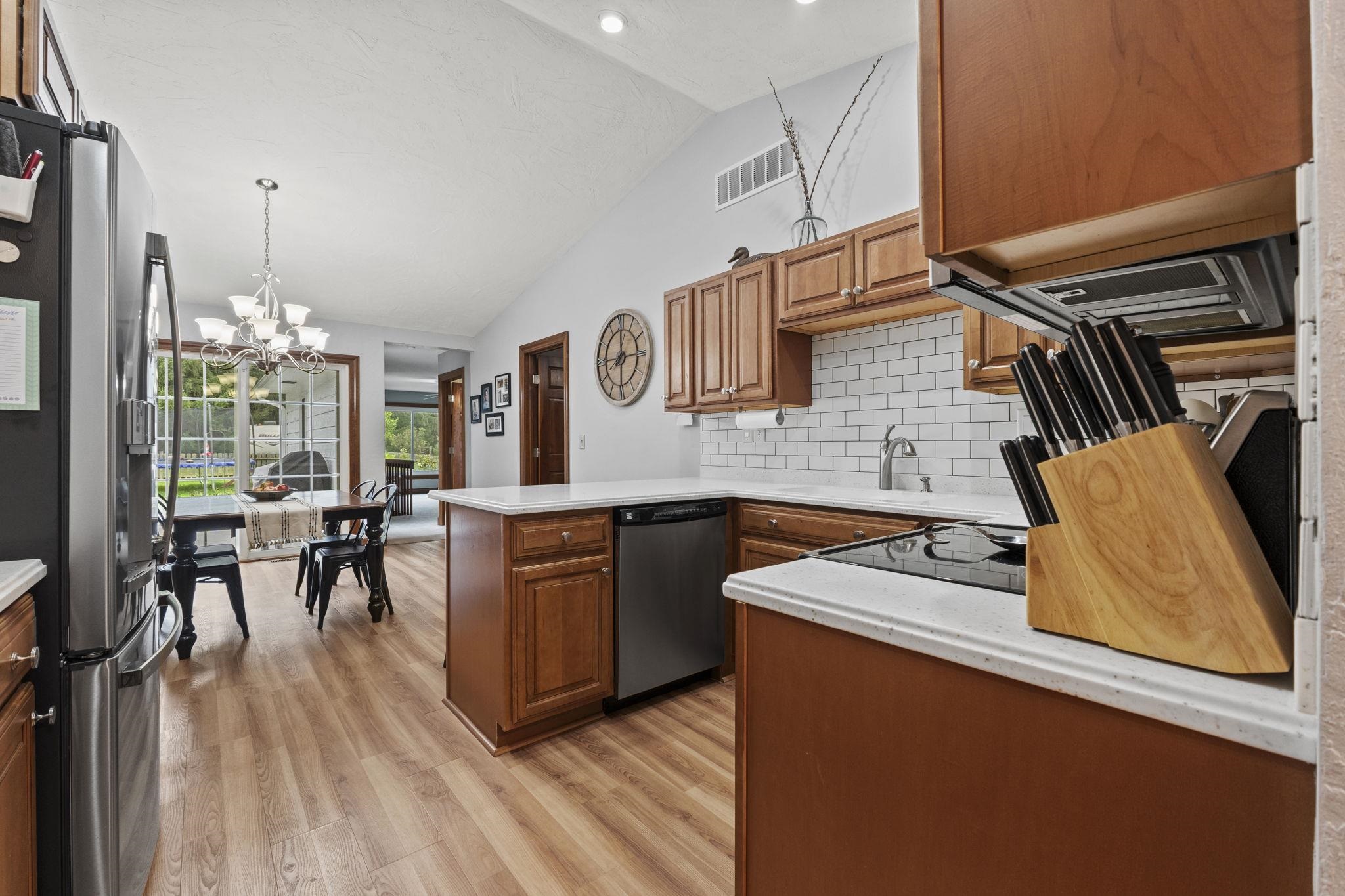 3605 West Landis Road Angola, IN 46703 - Photo 14 of 36