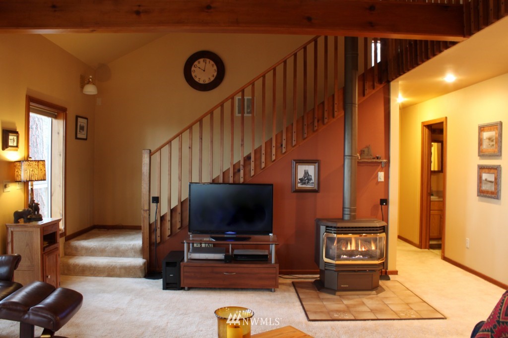 170 Powerline Road Cle Elum, WA 98922 - Photo 5 of 15 Gallery Image 5