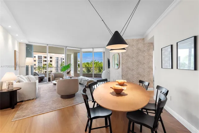 $9,500 | 705 Crandon Boulevard, Unit 405, Key Biscayne, FL 33149