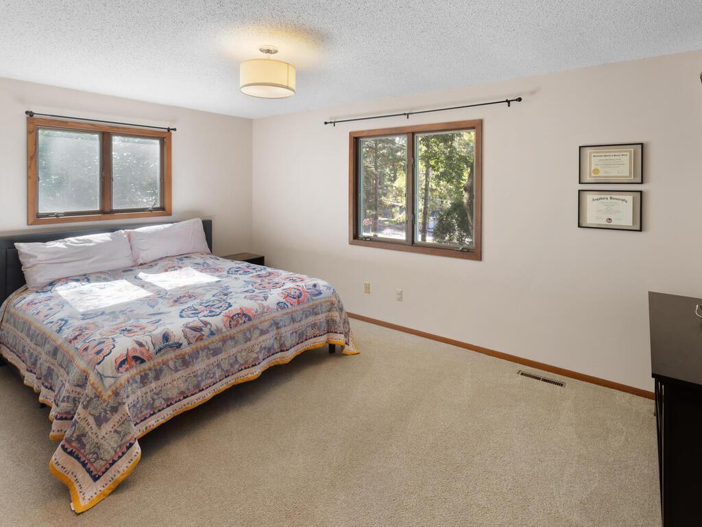 4321 Williston Road Minnetonka, MN 55345 - Photo 12 of 30