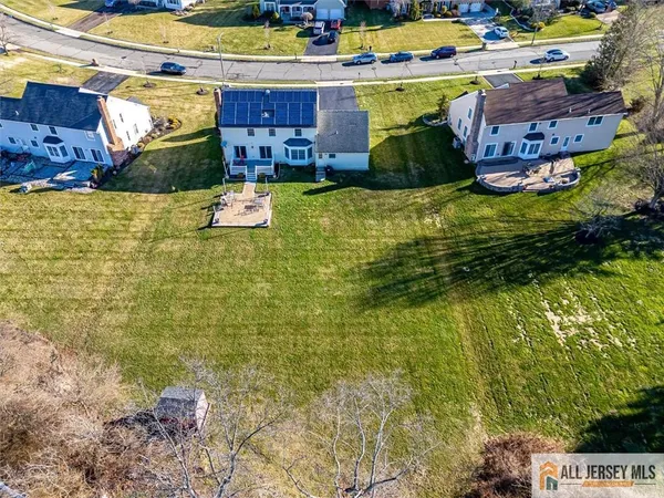 $899,900 | 14 Wexford Drive, Monmouth Junction, NJ 08852