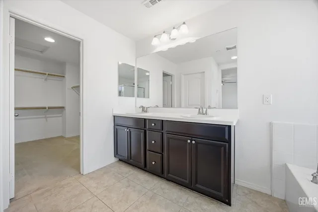 $440,000 | Undisclosed Address, Bakersfield, CA 93314
