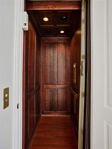 $27,500 | 3061 Northeast 43rd Street, Fort Lauderdale, FL 33308