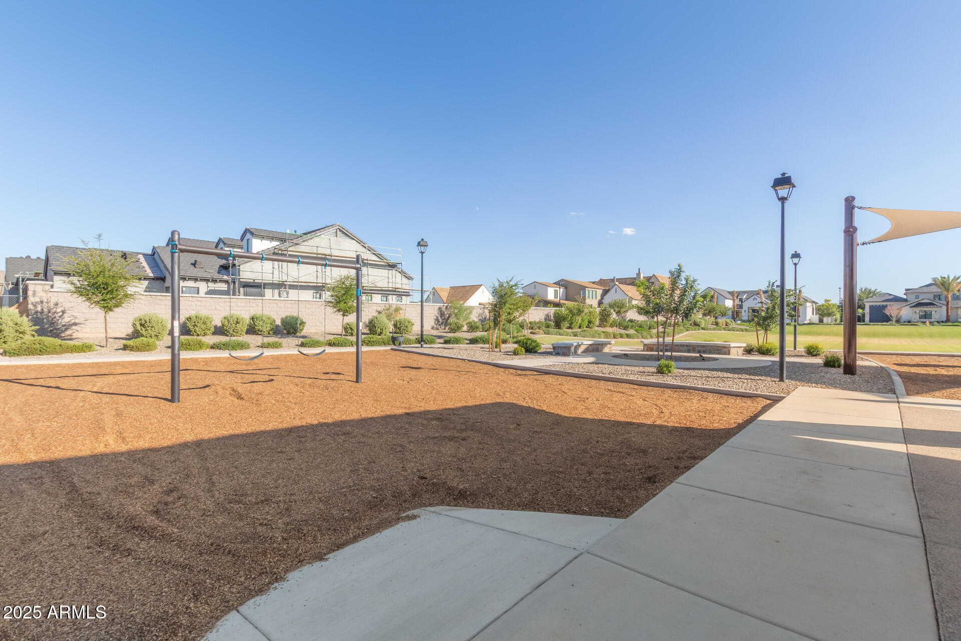 2694 East Blue Sage Road, Unit 127 Gilbert, AZ 85297 - Photo 10 of 12 a view of a basket ball ground