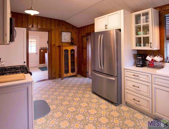 $2,100 | 1228 Mississippi Street, Donaldsonville, LA 70346