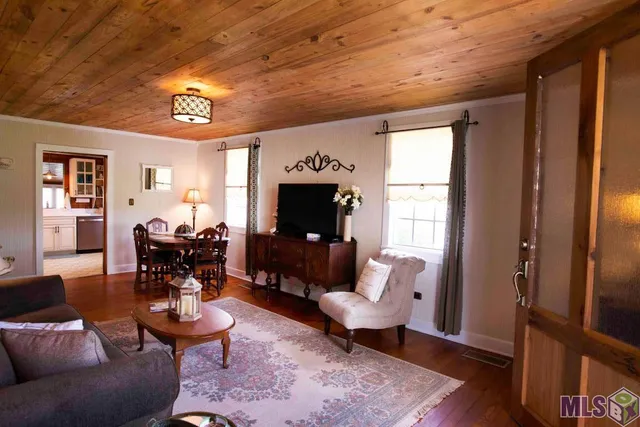 $2,100 | 1228 Mississippi Street, Donaldsonville, LA 70346