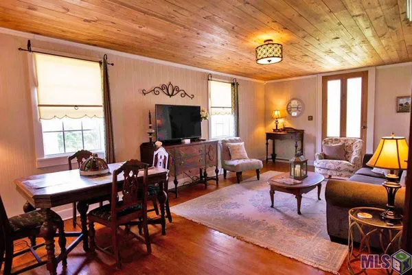 $2,100 | 1228 Mississippi Street, Donaldsonville, LA 70346