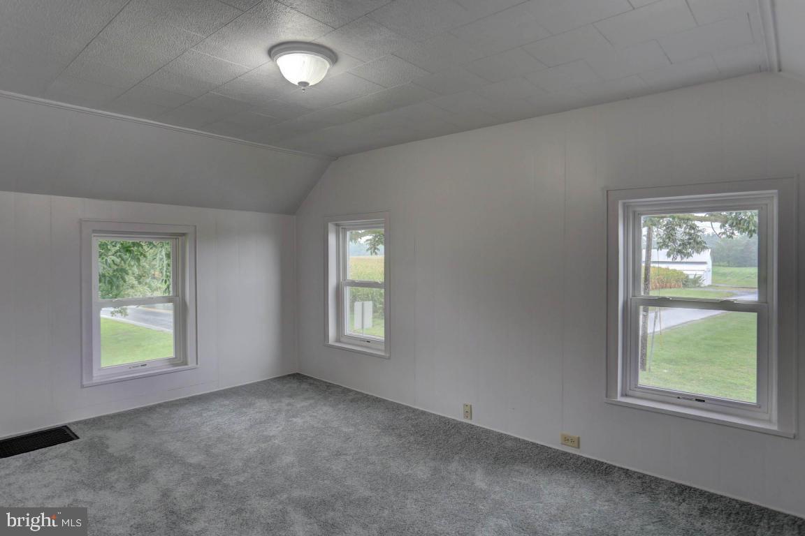 309 Foreman Road Elizabethtown, PA 17022 - Photo 17 of 33