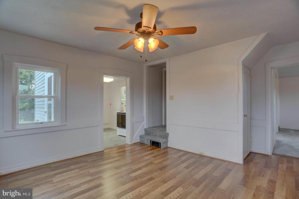309 Foreman Road Elizabethtown, PA 17022 - Photo 6 of 33