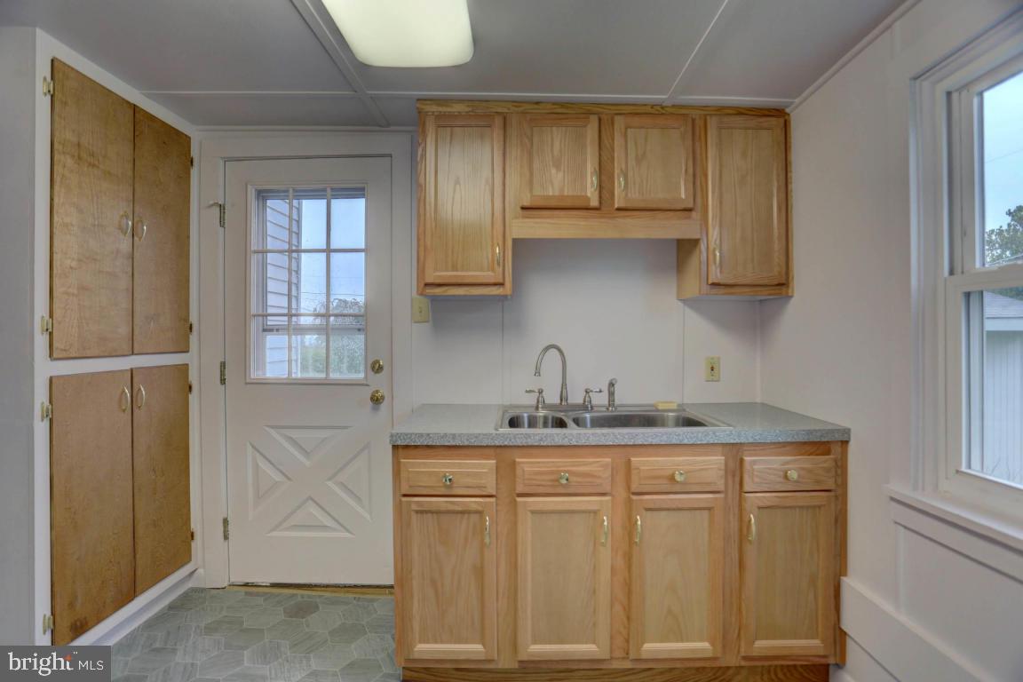 309 Foreman Road Elizabethtown, PA 17022 - Photo 9 of 33