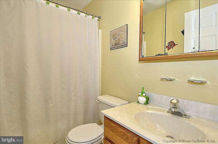 627 Davol Road Stevensville, MD 21666 - Photo 11 of 30 Main Level Full Bath