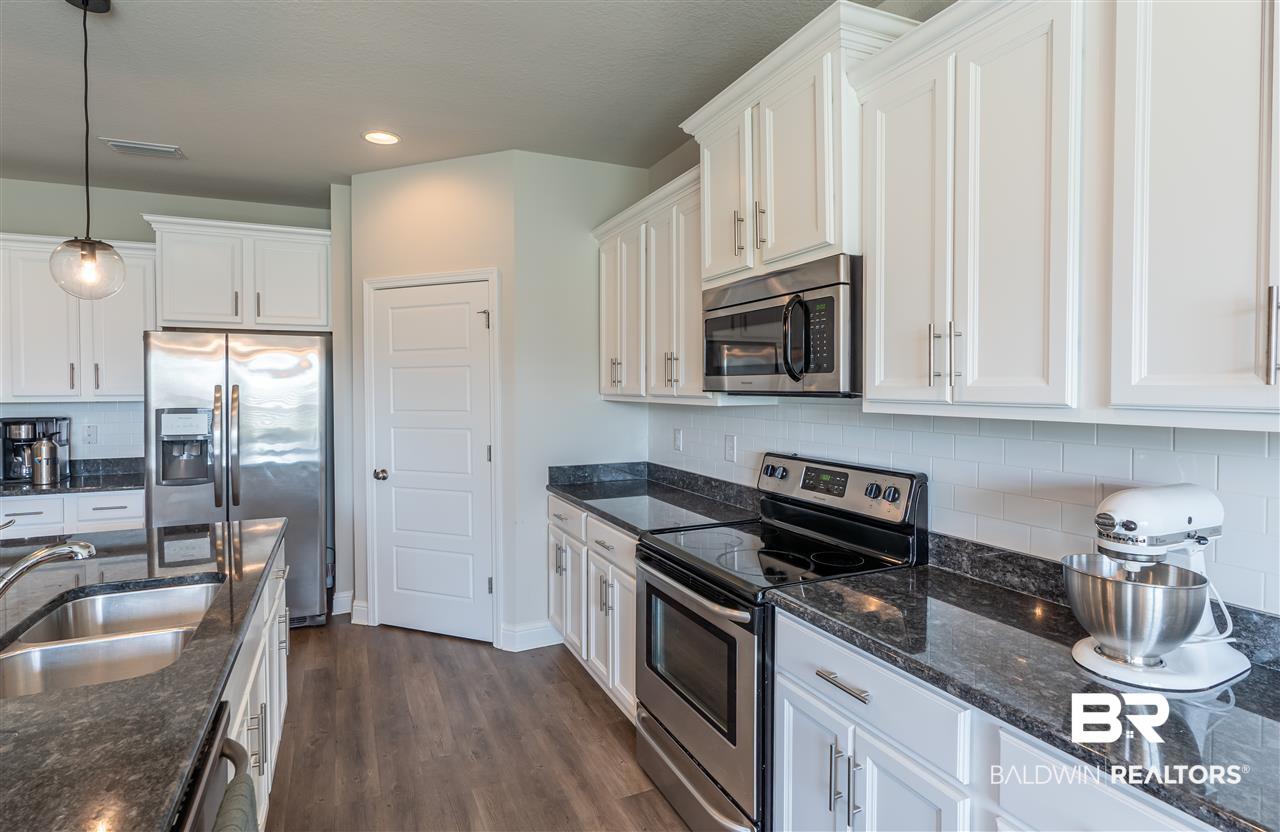 26307 Rosedown Lane Daphne, AL 36526 - Photo 12 of 37