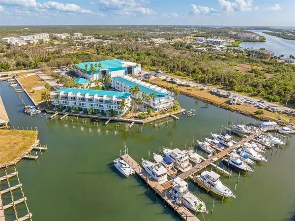 $5,200 | 8272 Harborside Circle, Englewood, FL 34224