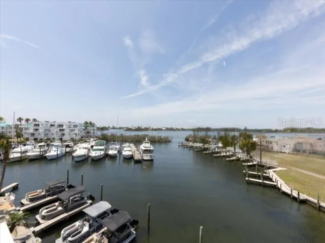 $5,200 | 8272 Harborside Circle, Englewood, FL 34224