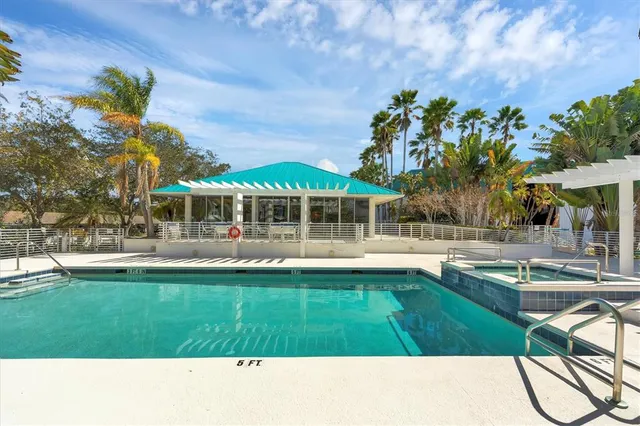 $5,200 | 8272 Harborside Circle, Englewood, FL 34224