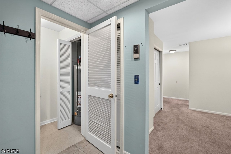 92 Jamestown Road Bernards, NJ 07920 - Photo 14 of 30 Gallery Image 14