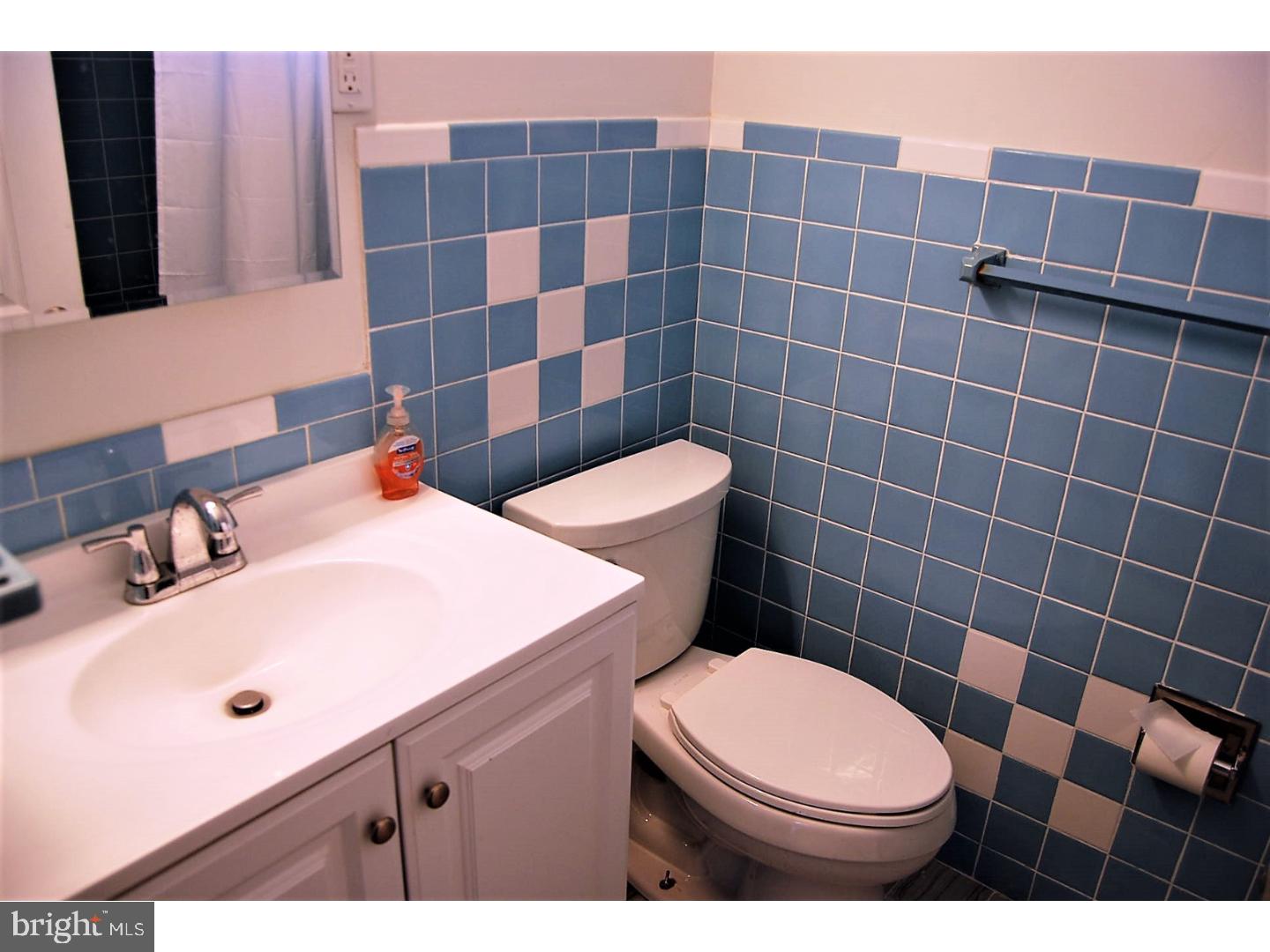 8915 Rising Sun Avenue Philadelphia, PA 19115 - Photo 18 of 24