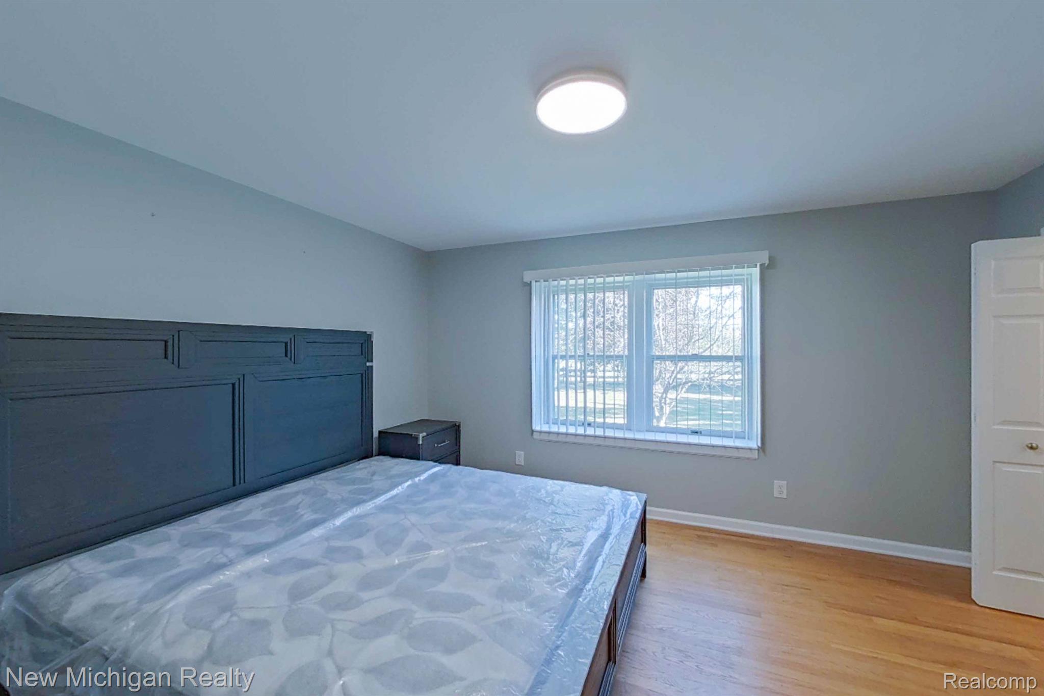 9393 Torrey Road Grand Blanc, MI 48439 - Photo 12 of 34 Gallery Image 12