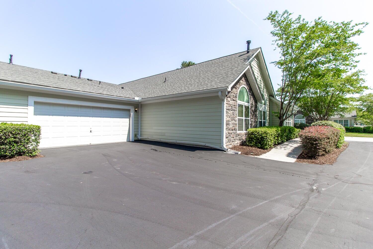 8800 Dorchester Road, Unit 603 North Charleston, SC 29420 - Photo 12 of 18 dor parking