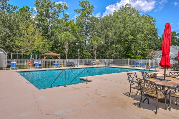 $2,700 | 8800 Dorchester Road, Unit 603, North Charleston, SC 29420