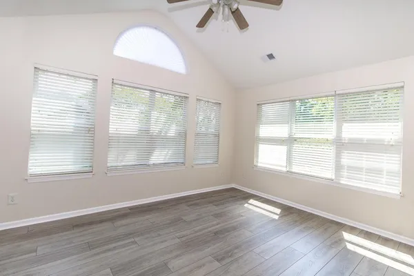 $2,700 | 8800 Dorchester Road, Unit 603, North Charleston, SC 29420