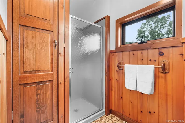 a picture of a bench in a white building