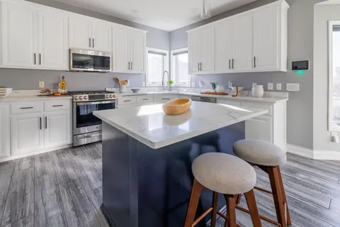 $625,000 | 9807 Almond Avenue North, Brooklyn Park, MN 55443