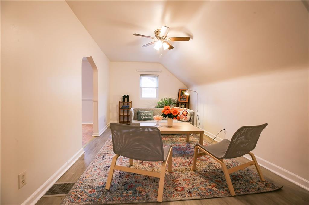 1837 Devonshire Road Coraopolis, PA 15108 - Photo 14 of 22 Gallery Image 14