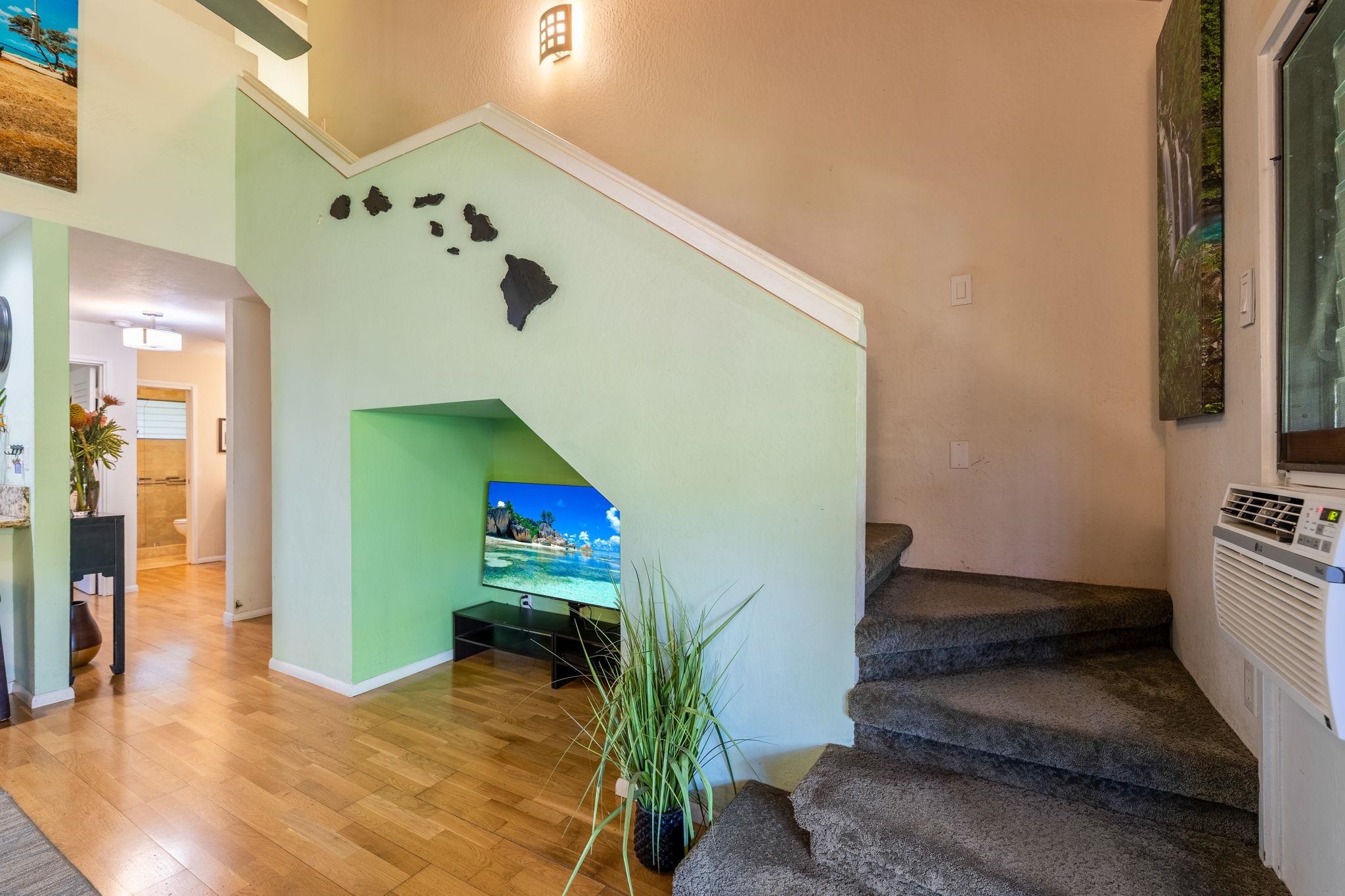777 South Kihei Road, Unit 221G Kihei, HI 96753 - Photo 15 of 50 a living room with furniture and a table