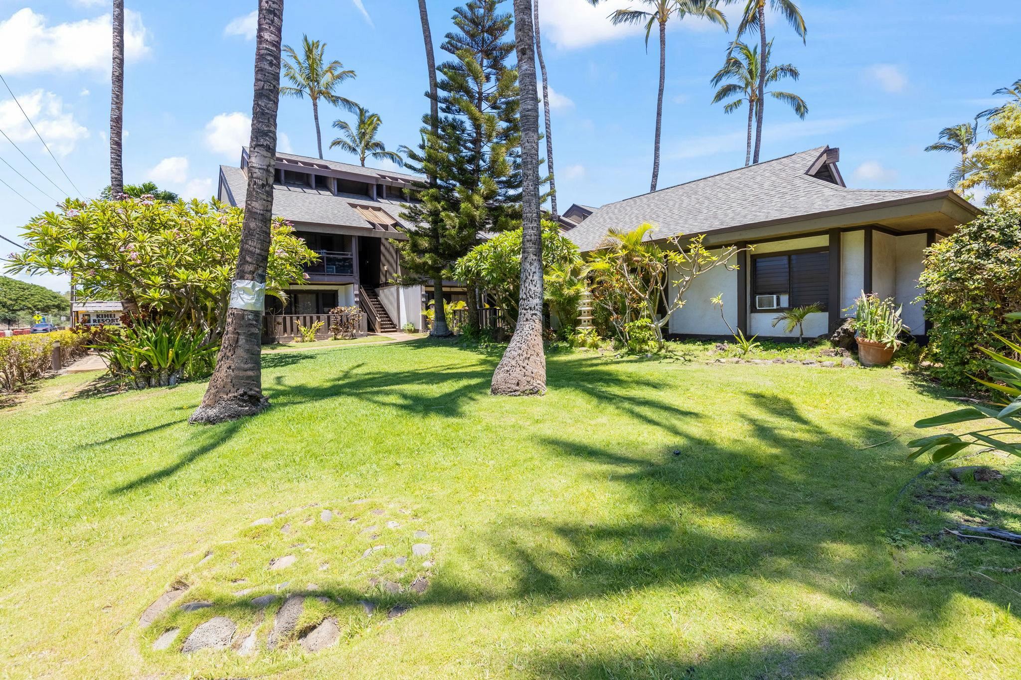 777 South Kihei Road, Unit 221G Kihei, HI 96753 - Photo 40 of 50 a view of a house with a yard