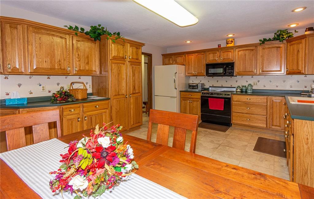 15113 Ramga Road Wapakoneta, OH 45895 - Photo 12 of 58