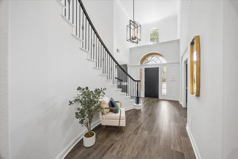 $925,000 | 6211 Alameda Point Lane, Houston, TX 77041