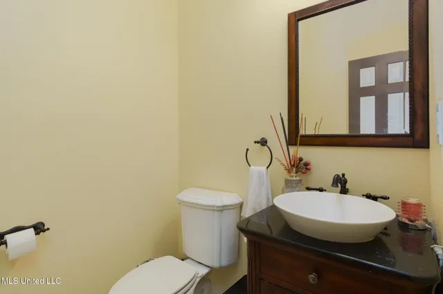 $674,900 | 5562 North Williamsburg Road, Bassfield, MS 39421