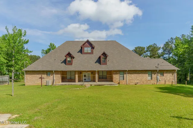 $674,900 | 5562 North Williamsburg Road, Bassfield, MS 39421