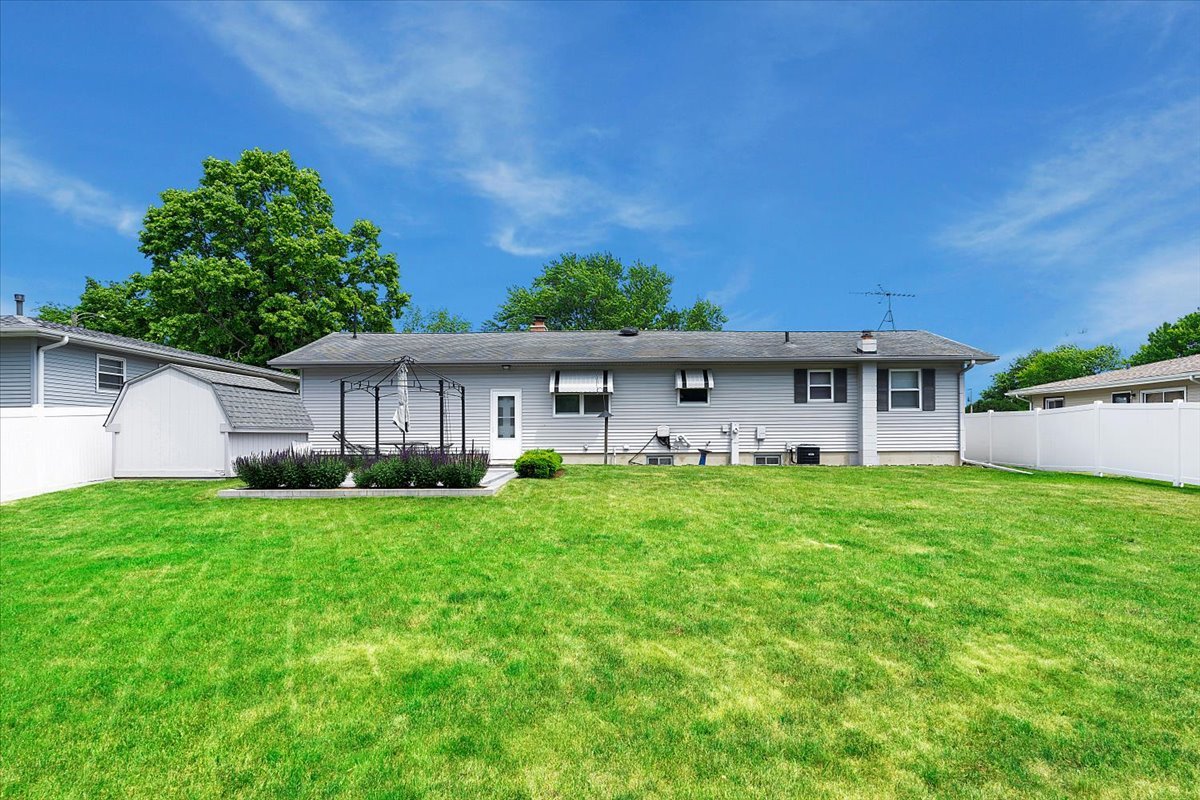 904 Obrien Street Harvard, IL 60033 - Photo 27 of 35