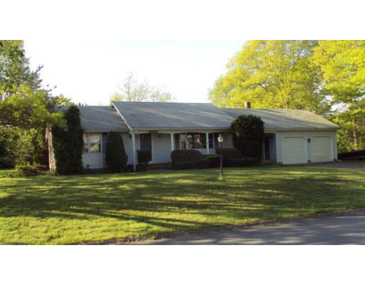 a house view with a outdoor space