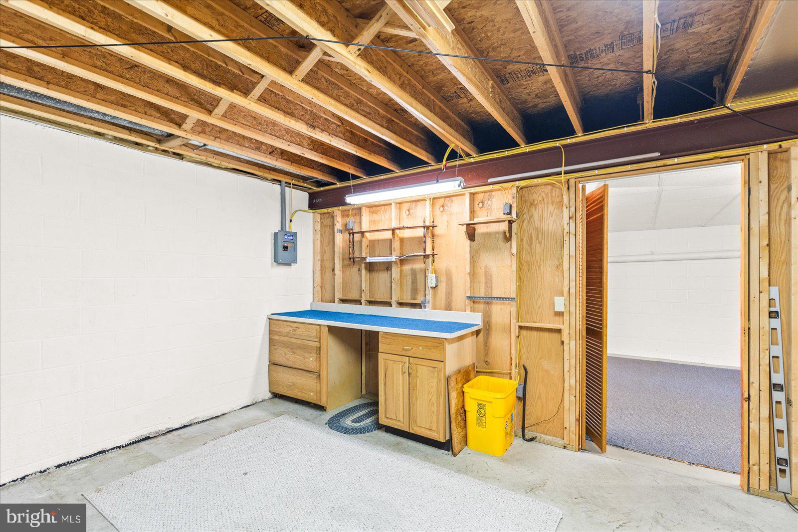 99 Furlong Way, Unit 99 Red Lion, PA 17356 - Photo 28 of 49 a view of an empty room with a window