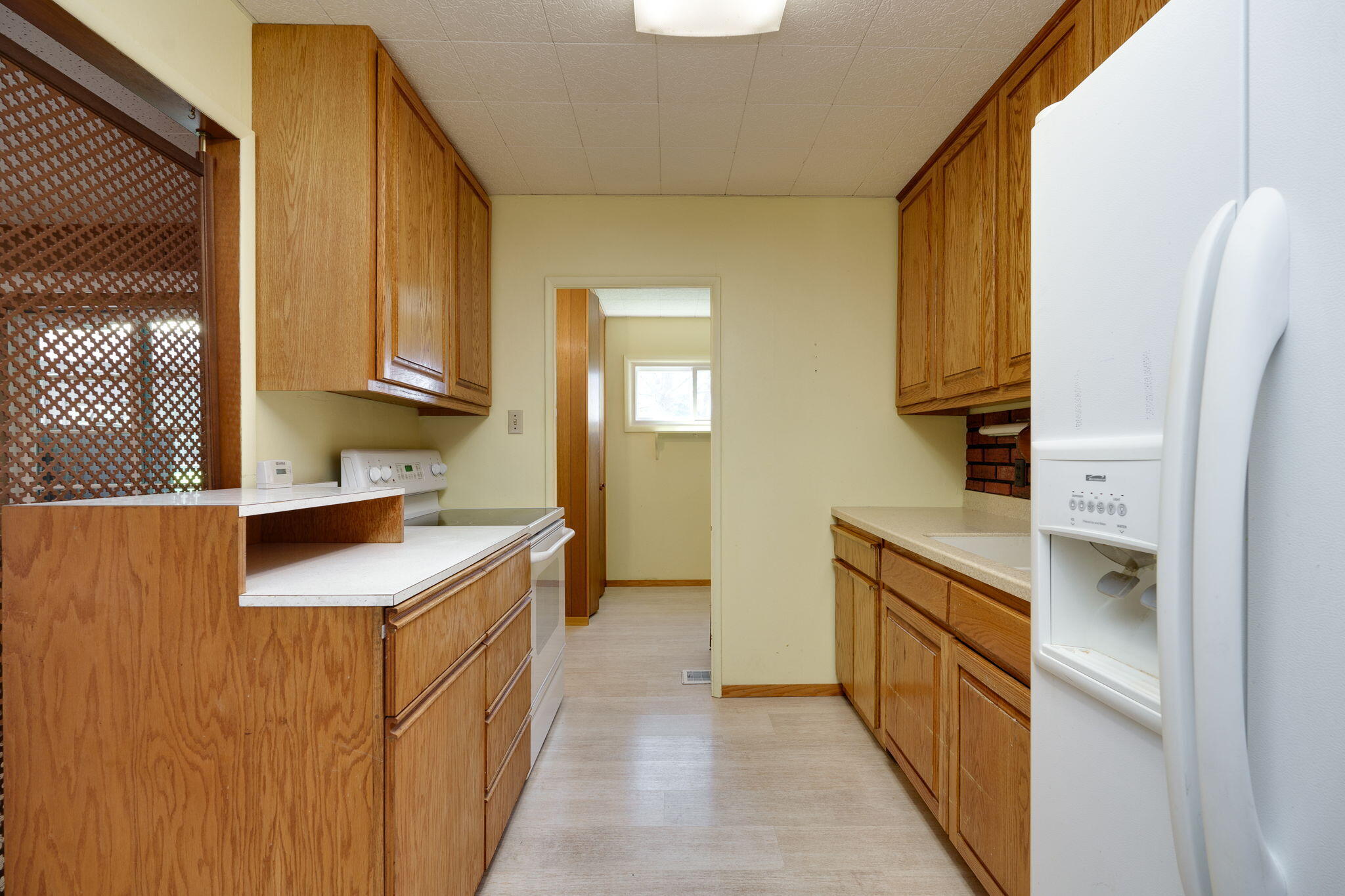 1611 Memorial Drive Springfield, OH 45505 - Photo 14 of 37