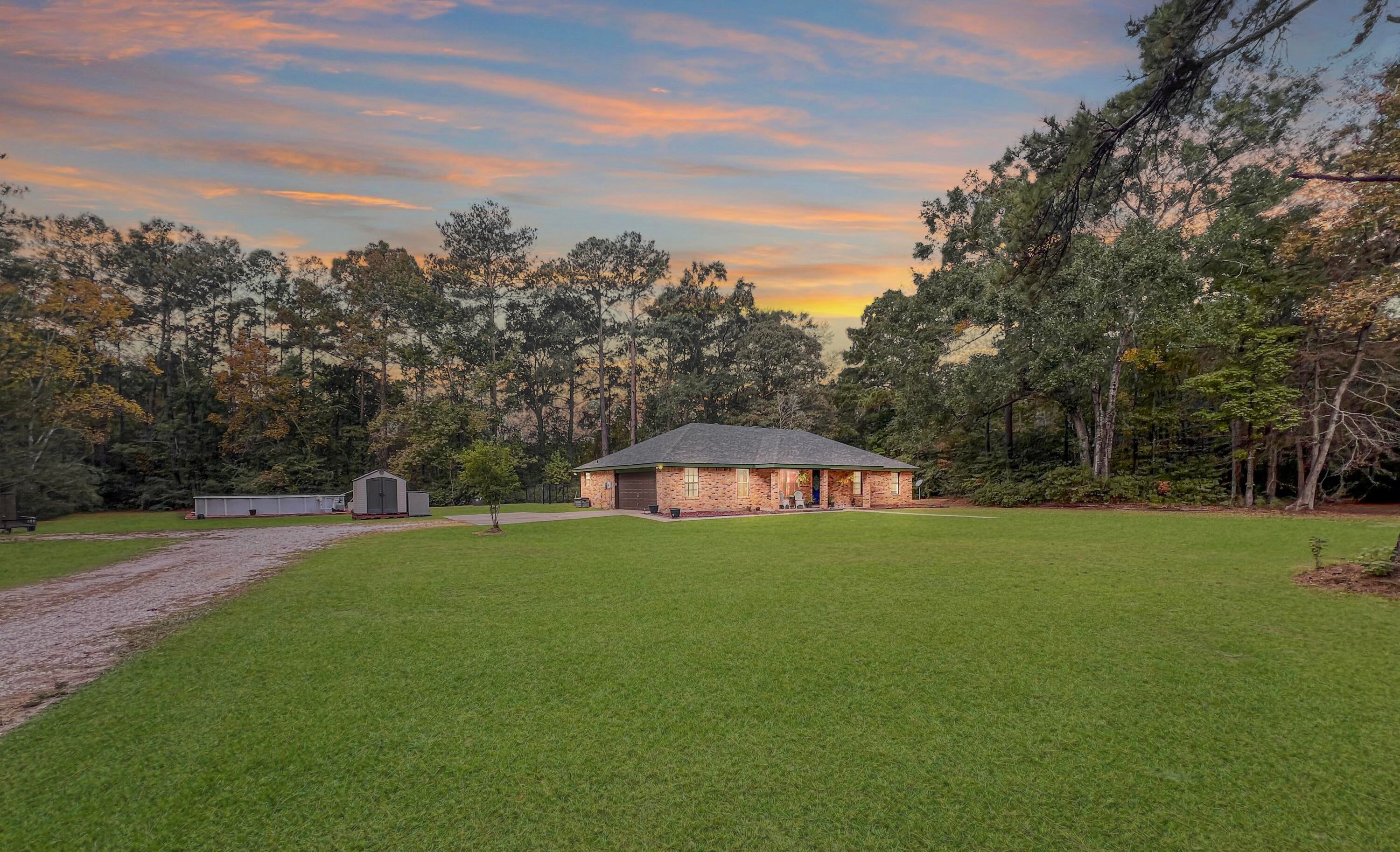 685 Ellis Road Deridder, LA 70634 - Photo 1 of 1 Gallery Image 1