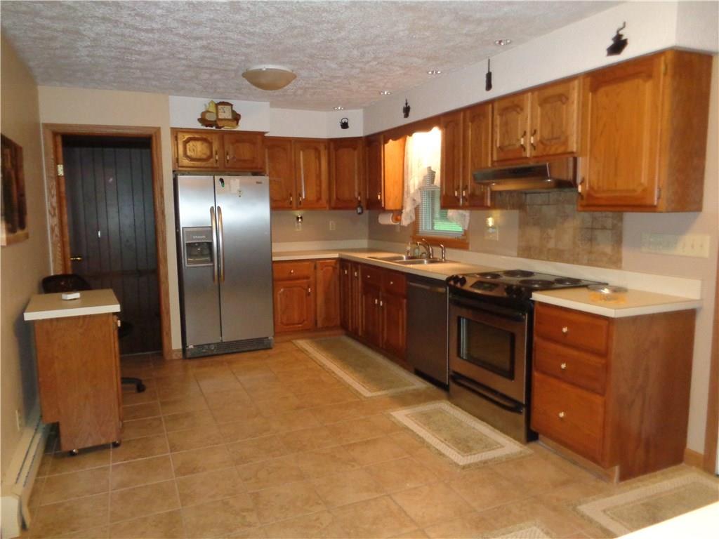 244 Colt Road Transfer, PA 16154 - Photo 6 of 24 Gallery Image 6