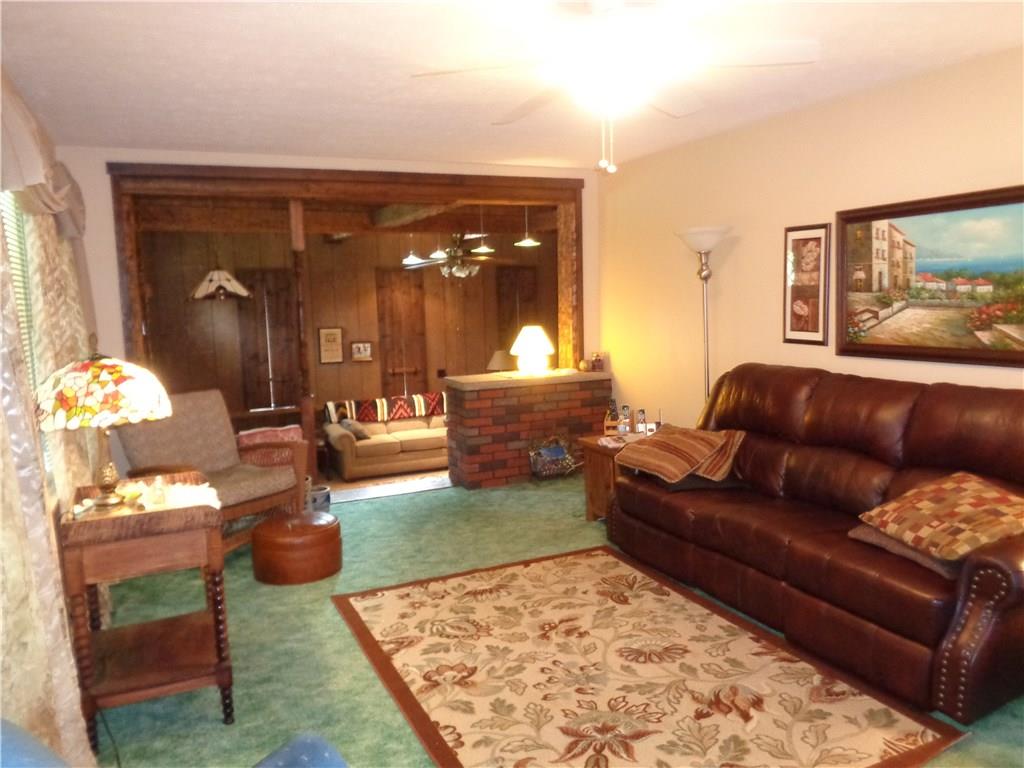 244 Colt Road Transfer, PA 16154 - Photo 9 of 24 Gallery Image 9