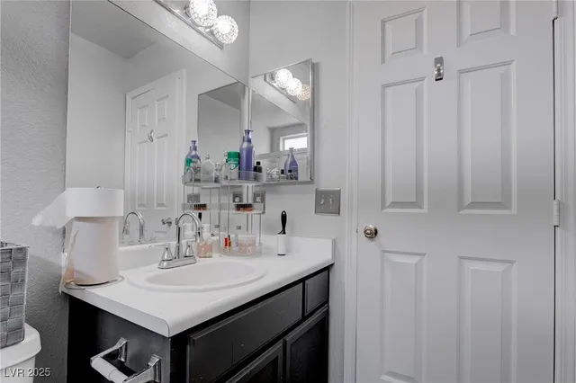 $1,750 | 6101 Crockery Street, Las Vegas, NV 89130