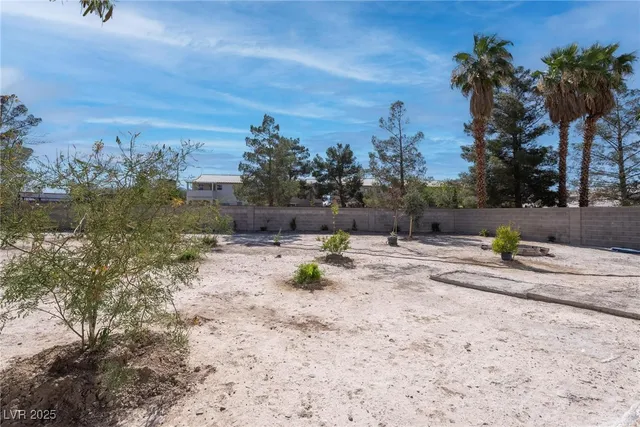 $1,750 | 6101 Crockery Street, Las Vegas, NV 89130