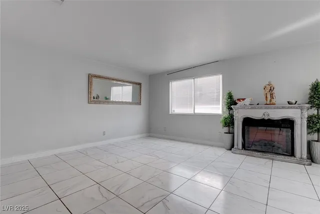 $1,750 | 6101 Crockery Street, Las Vegas, NV 89130