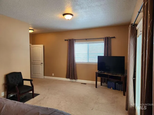 $639,000 | 685 King Avenue, Ontario, OR 97914