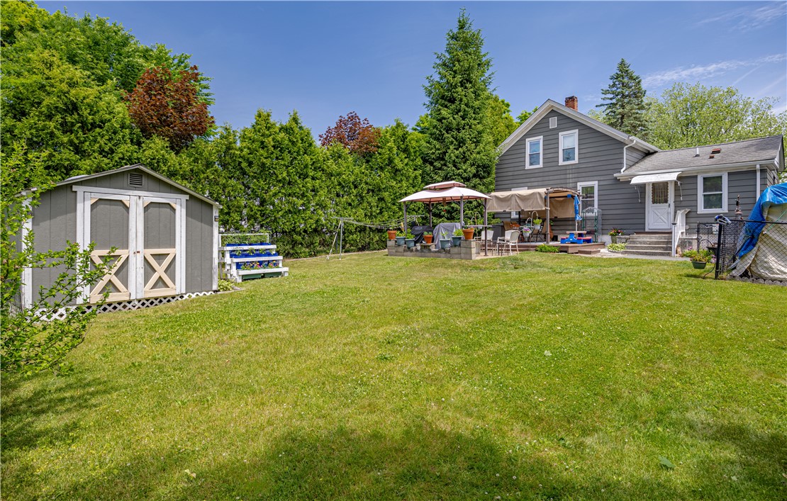 43 Duane Street Warwick, RI 02818 - Photo 4 of 21