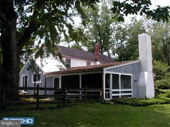 690 Hopewell Road Downingtown, PA 19335 - Photo 2 of 12 Gallery Image 2