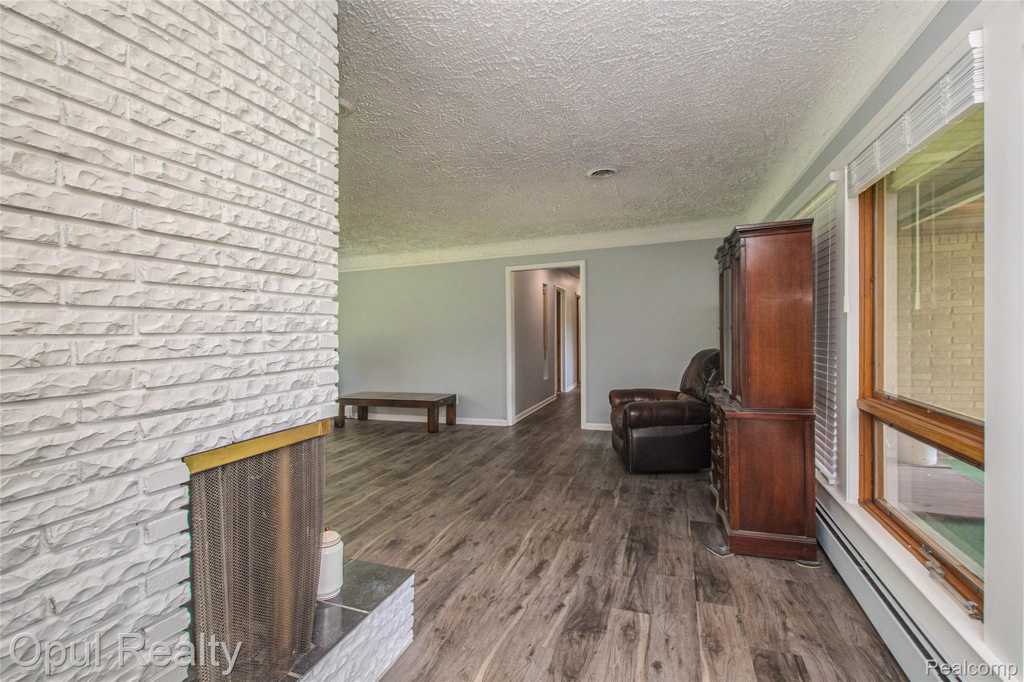 6455 Norham Road Bloomfield Hills, MI 48301 - Photo 42 of 93 062_63.jpg